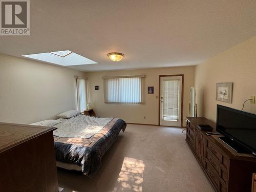 210 Winnipeg Avenue, Grand Forks, BC - Indoor