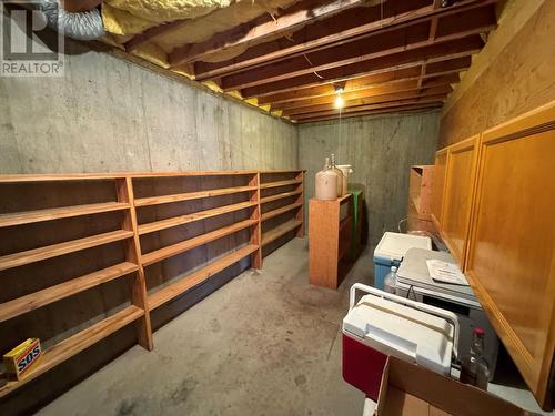 210 Winnipeg Avenue, Grand Forks, BC - Indoor Photo Showing Basement