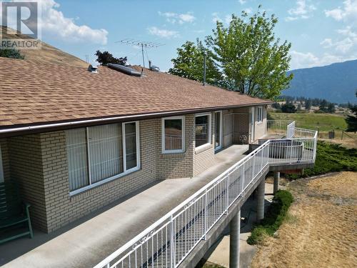 210 Winnipeg Avenue, Grand Forks, BC - Outdoor With Exterior