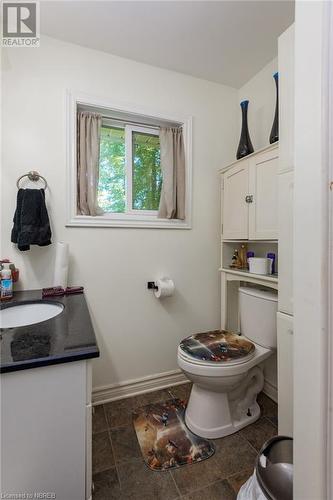 871 Jocko Point Road, North Bay, ON - Indoor Photo Showing Bathroom