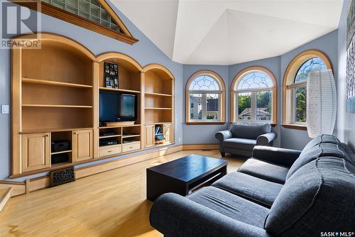 1146 Fort Street, Regina, SK - Indoor Photo Showing Living Room