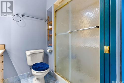 1146 Fort Street, Regina, SK - Indoor Photo Showing Bathroom