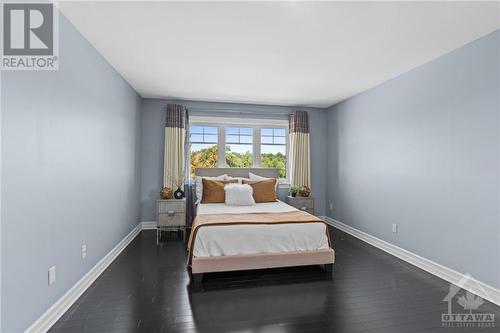 2560 Half Moon Bay Road, Ottawa, ON - Indoor Photo Showing Bedroom