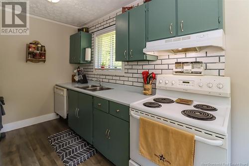 500 Ketchum Road, Kingston, NB - Indoor Photo Showing Kitchen With Double Sink