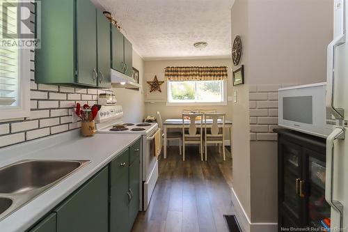 500 Ketchum Road, Kingston, NB - Indoor Photo Showing Kitchen