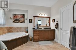 Ensuite Bath - 