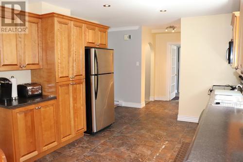 8 Whites Avenue, Stephenville, NL - Indoor Photo Showing Kitchen