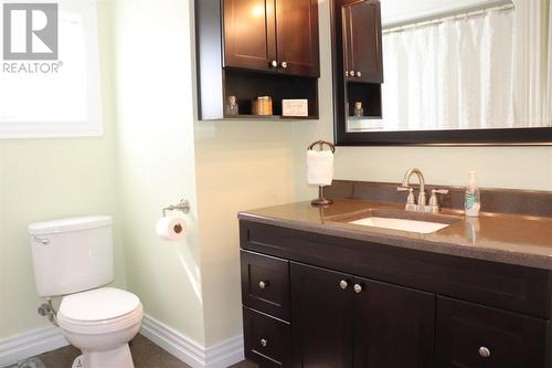 8 Whites Avenue, Stephenville, NL - Indoor Photo Showing Bathroom