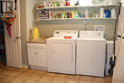 8 Whites Avenue, Stephenville, NL - Indoor Photo Showing Laundry Room