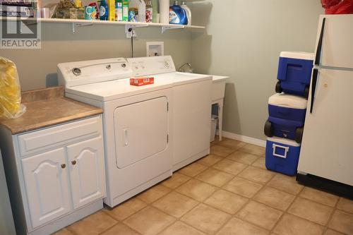 8 Whites Avenue, Stephenville, NL - Indoor Photo Showing Laundry Room