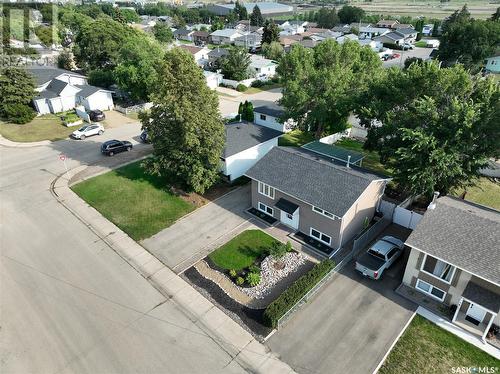 1407 Hochelaga Street W, Moose Jaw, SK - Outdoor