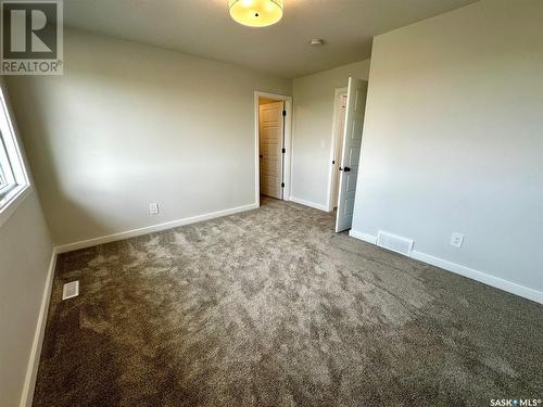 8633 Wheat Crescent, Regina, SK - Indoor Photo Showing Other Room