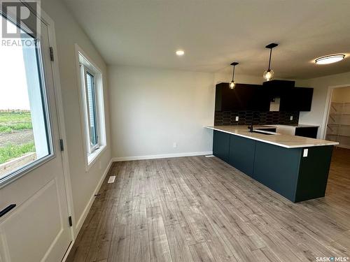 8633 Wheat Crescent, Regina, SK - Indoor Photo Showing Kitchen