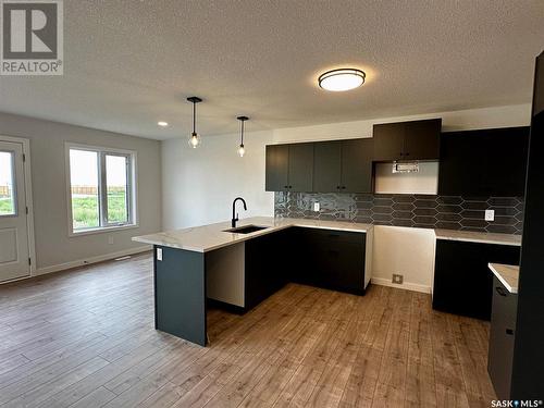 8633 Wheat Crescent, Regina, SK - Indoor Photo Showing Kitchen