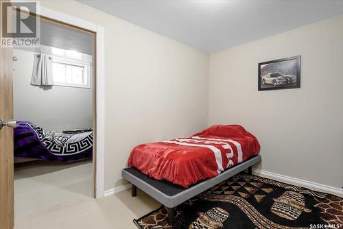 350 Wascana Street, Regina, SK - Indoor Photo Showing Bedroom