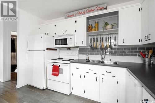 350 Wascana Street, Regina, SK - Indoor Photo Showing Kitchen With Double Sink