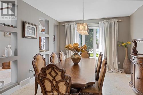 1091 Woodland, Lakeshore, ON - Indoor Photo Showing Dining Room