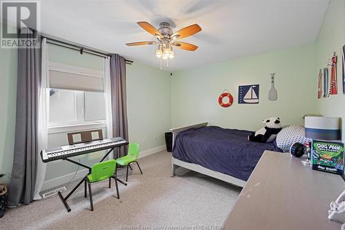 1091 Woodland, Lakeshore, ON - Indoor Photo Showing Bedroom