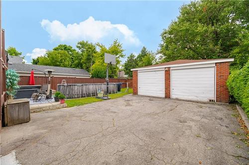 344 East 12Th Street, Hamilton, ON - Outdoor