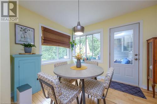 504 Fawn Ridge W, Point Clark, ON - Indoor Photo Showing Dining Room