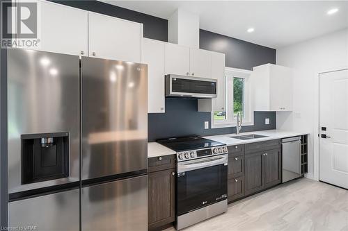 3299 Snider Road, Port Colborne, ON - Indoor Photo Showing Kitchen With Double Sink