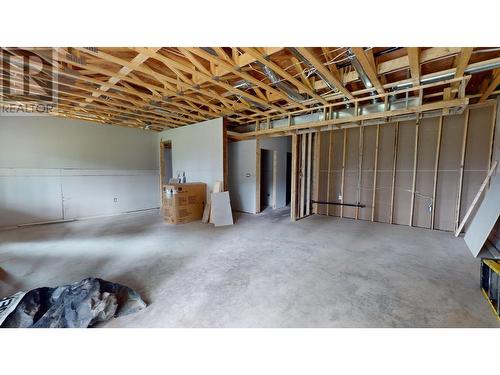 2042 Golden Eagle Drive, Sparwood, BC - Indoor Photo Showing Other Room