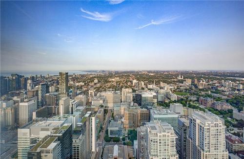 388 Yonge Street|Unit #7116, Toronto, ON - Outdoor With View