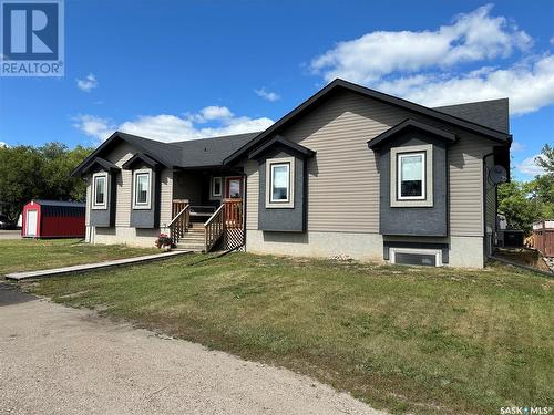 405 Second Avenue E, Spiritwood, SK - Outdoor