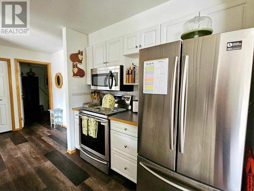 105 Knighton  Road Unit# 109, Kimberley, BC - Indoor Photo Showing Kitchen