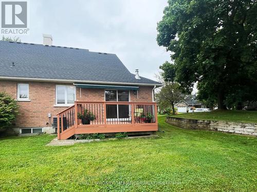 20 Village Crescent, Peterborough (Otonabee), ON - Outdoor With Deck Patio Veranda