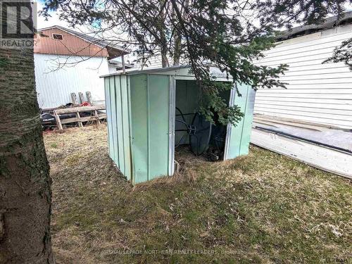 10 Michael Avenue, Timmins (Trailer Parks), ON - Outdoor