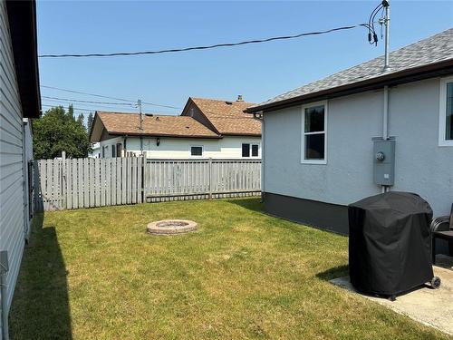 39 Ottawa Street, Carberry, MB - Outdoor With Exterior