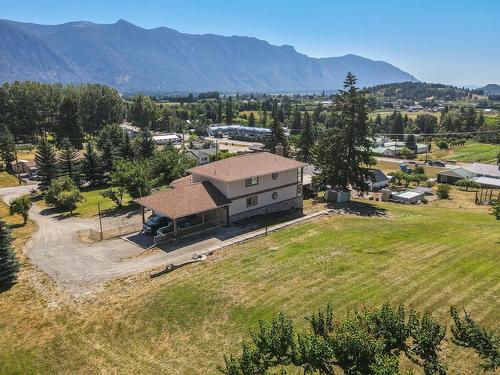 209 27Th Avenue N, Erickson, BC - Outdoor With View