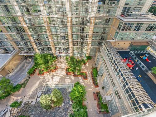 1001-10 Navy Wharf Crt, Toronto, ON - Outdoor