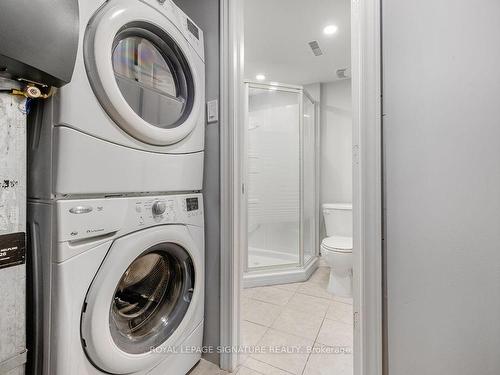 162 Parktree Dr, Vaughan, ON - Indoor Photo Showing Laundry Room