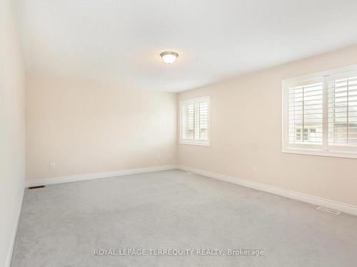 35 Prairie Creek Cres, Brampton, ON - Indoor Photo Showing Other Room