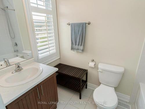 35 Prairie Creek Cres, Brampton, ON - Indoor Photo Showing Bathroom