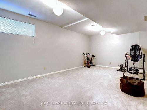 71 Fairview Rd W, Mississauga, ON - Indoor Photo Showing Gym Room