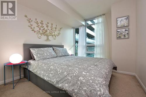 660 - 209 Fort York Boulevard, Toronto, ON - Indoor Photo Showing Bedroom