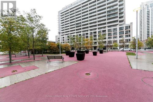 660 - 209 Fort York Boulevard, Toronto, ON - Outdoor With Facade