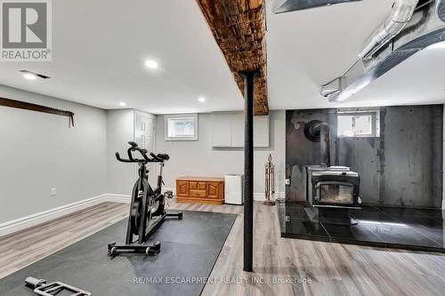 565 Second Road E, Hamilton (Stoney Creek), ON - Indoor Photo Showing Gym Room