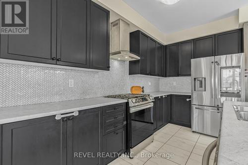 45 Rainbow Drive, Haldimand, ON - Indoor Photo Showing Kitchen With Upgraded Kitchen