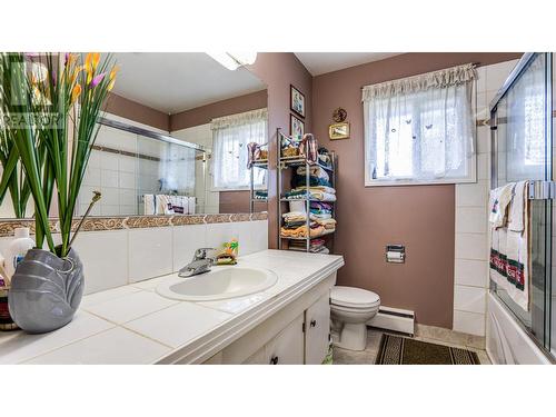 340 Lakeshore Drive, Chase, BC - Indoor Photo Showing Bathroom