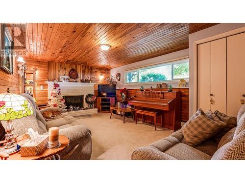 340 Lakeshore Drive, Chase, BC - Indoor Photo Showing Living Room With Fireplace