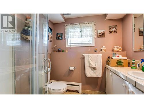 340 Lakeshore Drive, Chase, BC - Indoor Photo Showing Bathroom