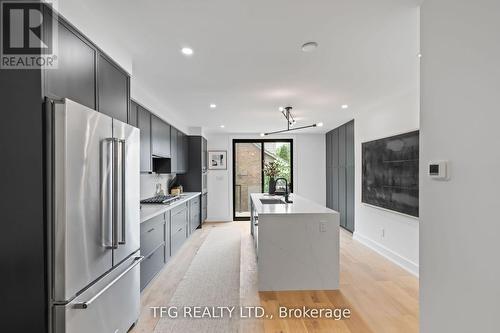 997 Mount Pleasant Road, Toronto (Mount Pleasant East), ON - Indoor Photo Showing Kitchen