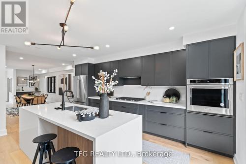 997 Mount Pleasant Road, Toronto (Mount Pleasant East), ON - Indoor Photo Showing Kitchen With Upgraded Kitchen