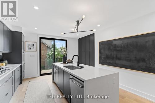 997 Mount Pleasant Road, Toronto (Mount Pleasant East), ON - Indoor Photo Showing Kitchen