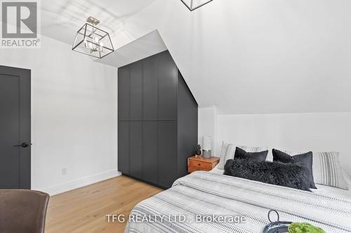 997 Mount Pleasant Road, Toronto (Mount Pleasant East), ON - Indoor Photo Showing Bedroom