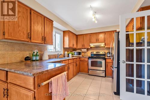 48 Mayor Crescent, Ajax, ON - Indoor Photo Showing Kitchen